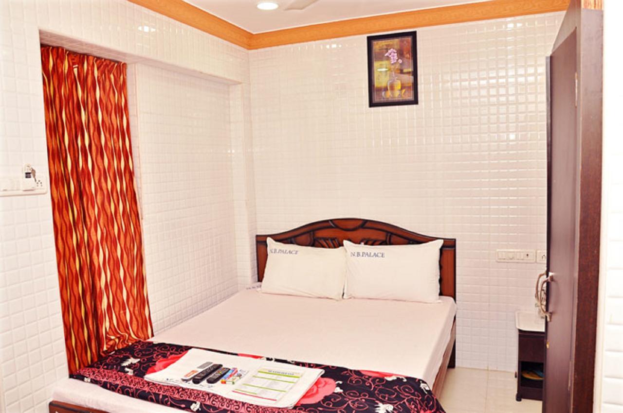 Nb Palace Chennai Bagian luar foto